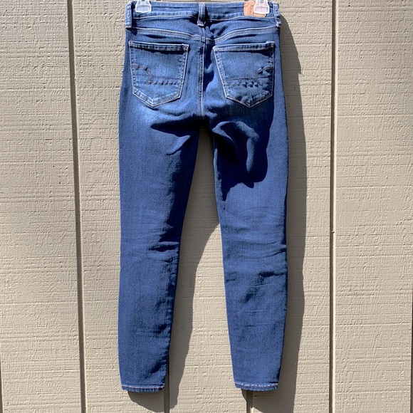 American Eagle Skinny NEXT LEVEL STRETCH Jeans - Picture 2 of 5